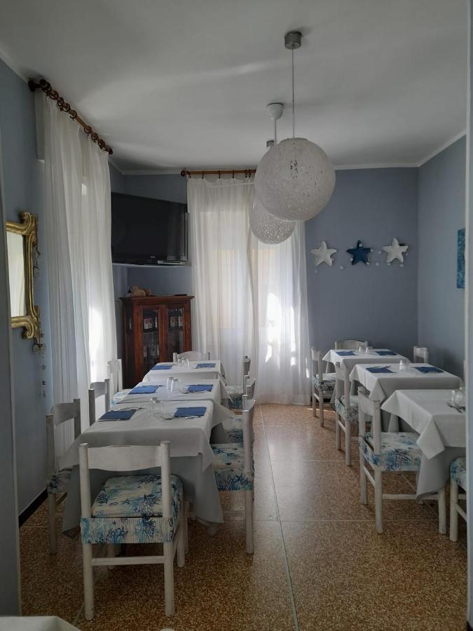 Hotel La Madunina Варацце Екстер'єр фото